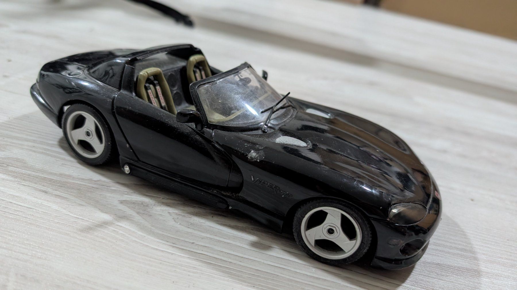 Bburago Modellini d'auto: Burago Dodge Viper 1/18 – Usato da Rohrbach venduto da Zidane6 3
