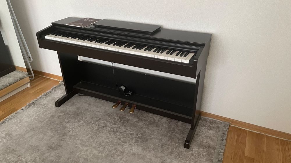 Piano Digital Yamaha Arius YDP103 Kaufen auf Ricardo
