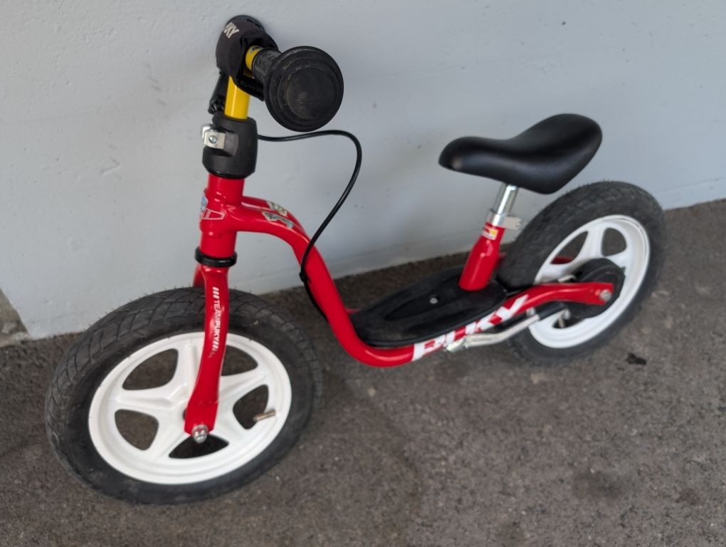 Puky Laufrad, rot, gebraucht, ideal fr kleine Entdecker (Gebraucht) in  Thun fr CHF 53  nur Abholung auf Ricardo kaufen