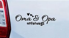AUTOAUFKLEBER *OMA UND OPA UNTERWEGS*, NEU