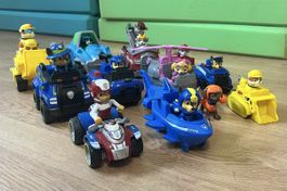 Paw Patrol Fahrzeuge und Figuren Set guter Zustand