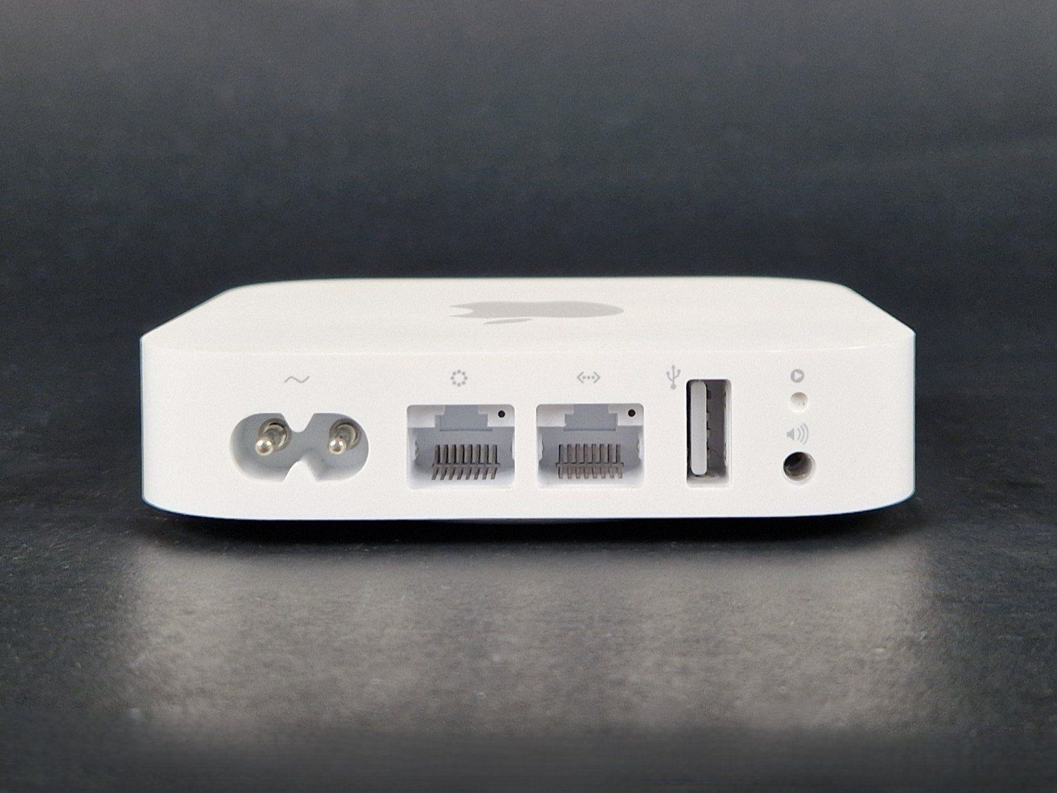 Apple Modems & Router: Apple AirPort Express 2.Generation – Gebraucht aus Basel von Restwert_Basel 2