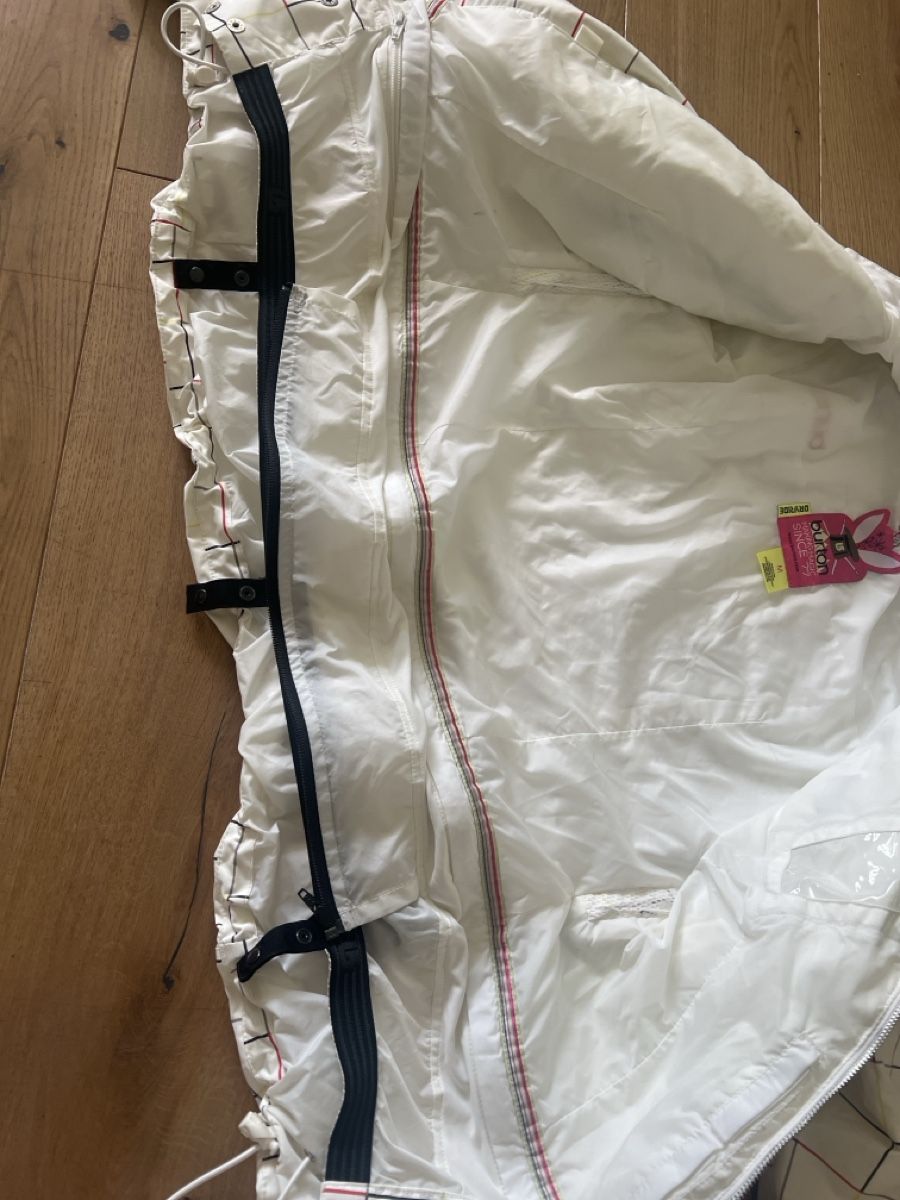 Skis: Ski Anzug burton  – Gebraucht aus Wald ZH von anaisleaa 4