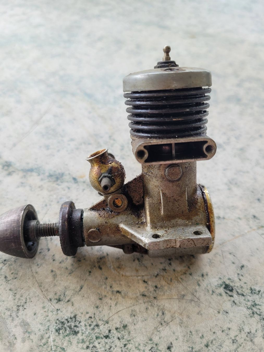 Modellismo RC: Taifun Bison 3.5 Motor, zum herrichten, oder Ersatzteile – Difettoso da Winterthur venduto da testi67 1