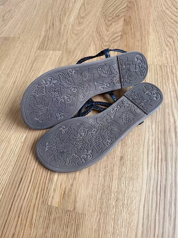 Scarpe da donna: Sandaletti  – Usato da Massagno venduto da lad_cv7t 1