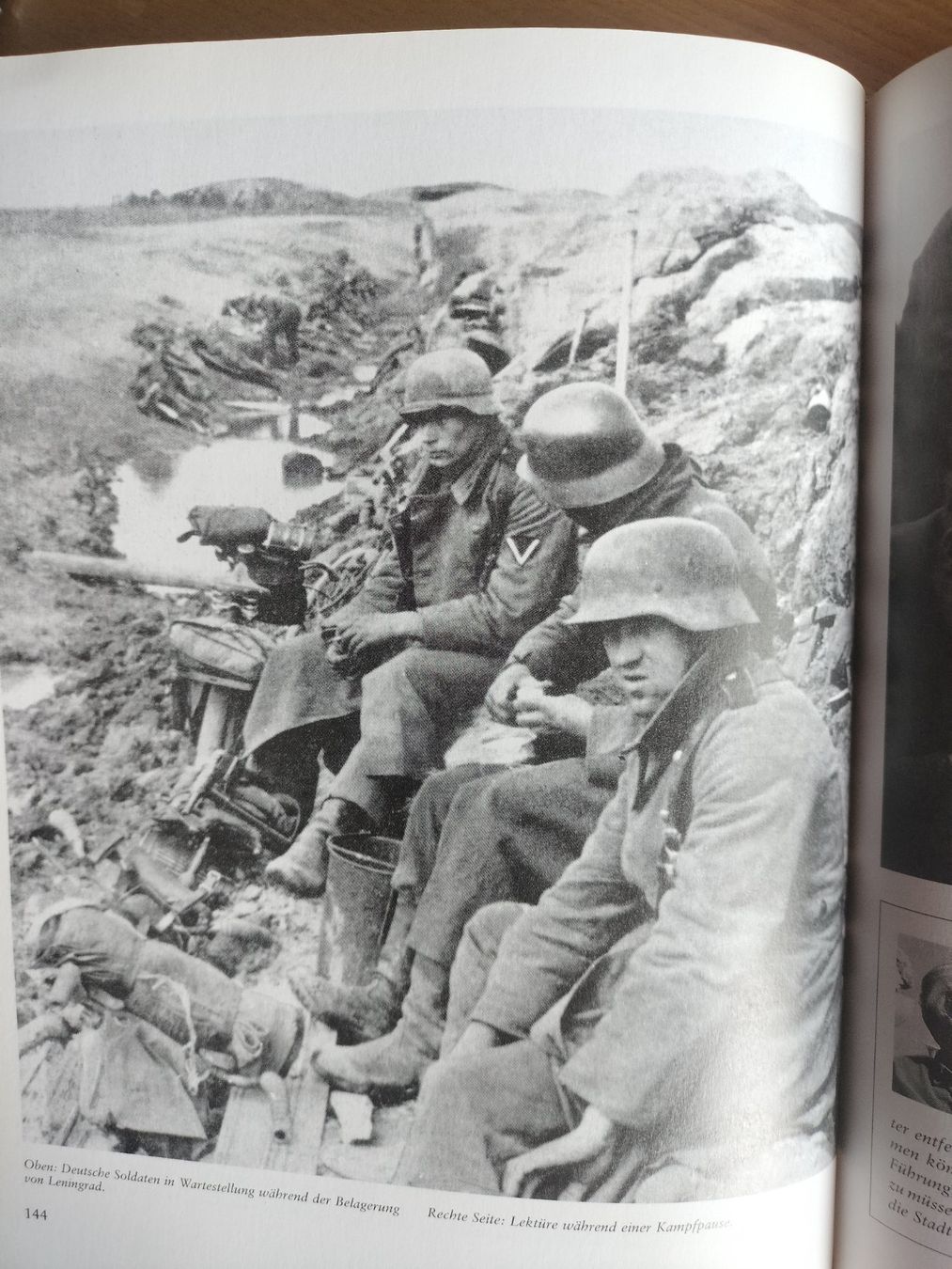 Bücher: Armee Militär Weltkriegs Buch – Gebraucht aus Schwanden Sigrisw von len_9yqg 8
