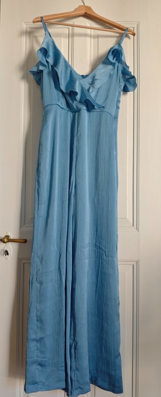 Tute: Jumpsuit 'FILUKA', VILA, Hellblau, Grösse S – Usato da Bern venduto da naedlee
