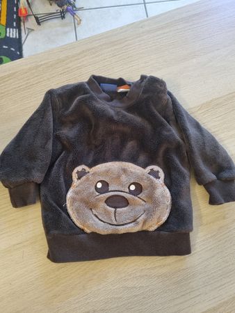 Flauschiger Bärli-Pullover, Grösse 62 /68