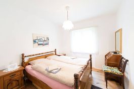 Letto 160x200 in legno massiccio con doghe reclinabili