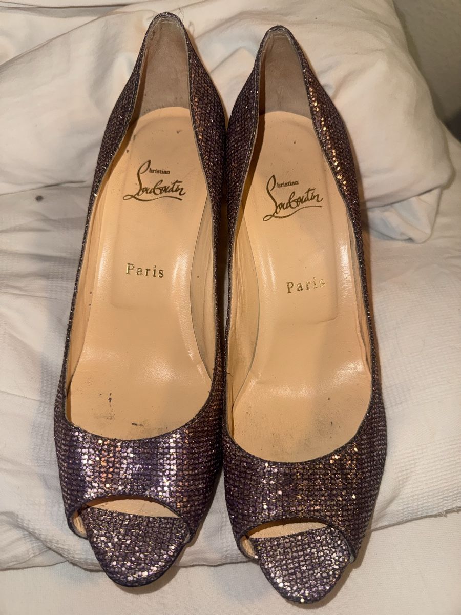 Christian Louboutin Scarpe da donna: Christian Louboutin Pumps – Usato da Erlenbach ZH venduto da ros_s9hz 1