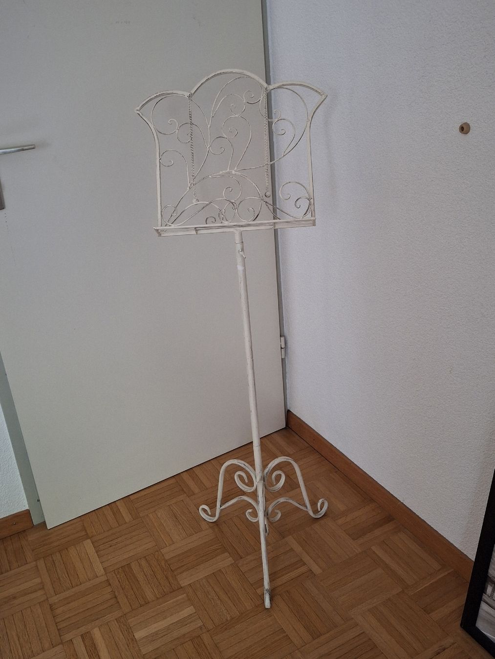 Instrumenten-& Notenständer: Notenständer Shabby Chic – Gebraucht aus Grossaffoltern von Baschi08