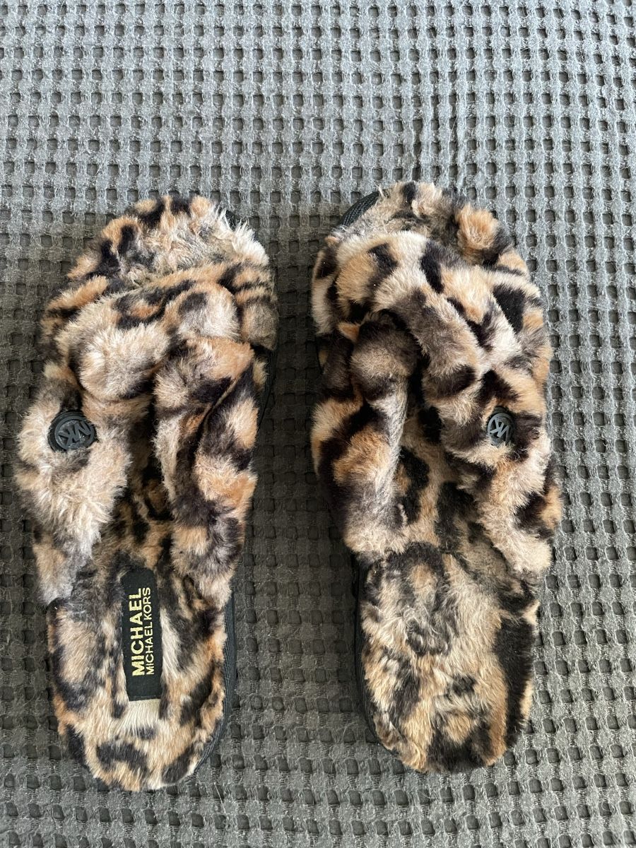 Scarpe da donna: Michael Kors Hausschuhe Gr 38 – Usato da Zürich venduto da cosmic_mariposa