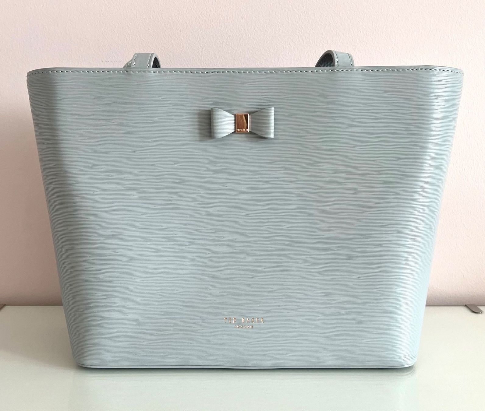 Ted Baker Borse da donna: Ted Baker Handtasche (grau) – Nuovo (secondo la descrizione) da Eichberg venduto da Lolapop18 1