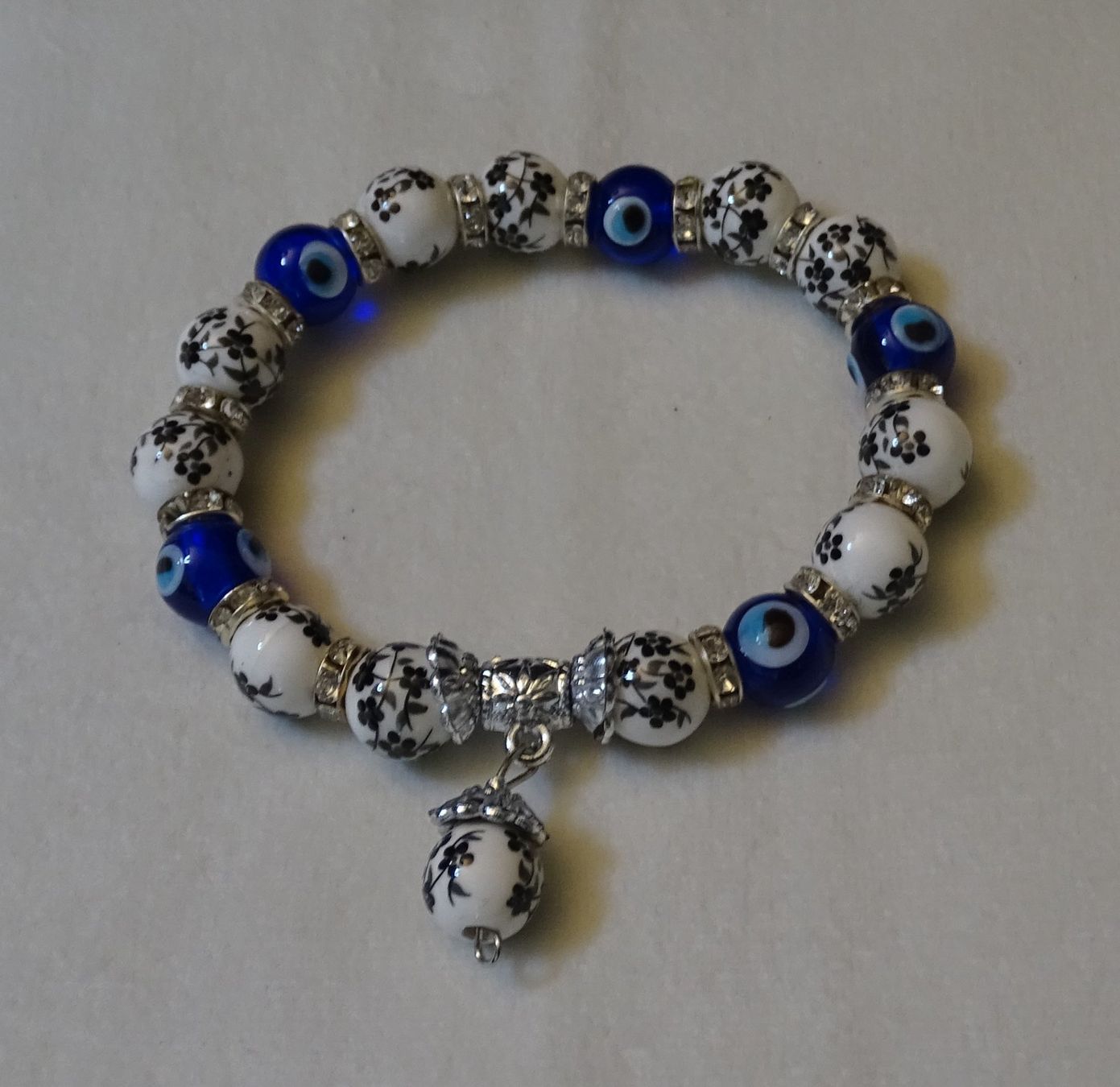 Bracciali & Braccialetti: ***TOP*** Weissblauer Stein Perlenarmband ***TOP*** – Usato da Zofingen venduto da Felix459