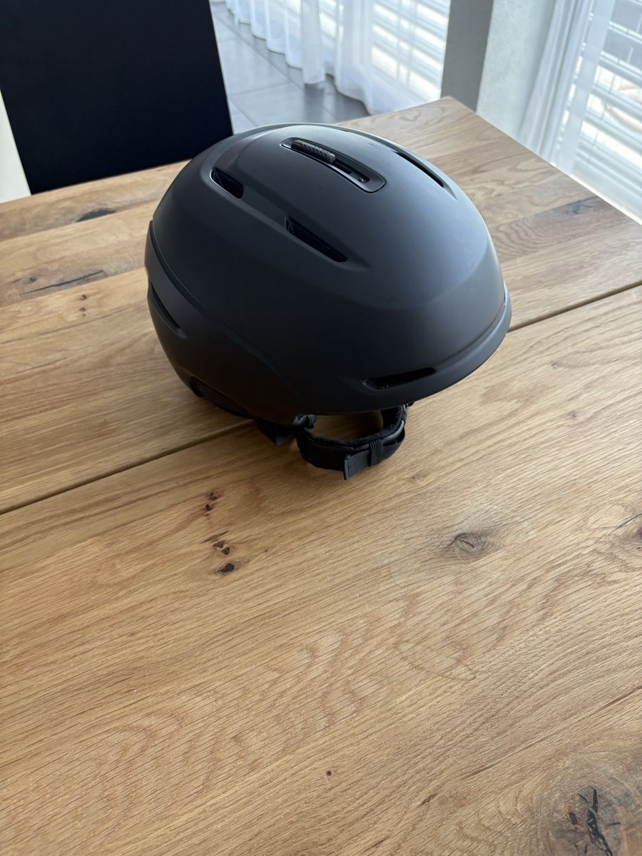 Giro Caschi: Skihelm Giro – Usato da Konolfingen venduto da Smorgi