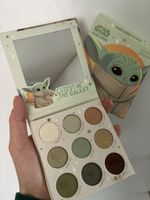 Colourpop StarWars Mandalorian The Child Lidschatten Palette