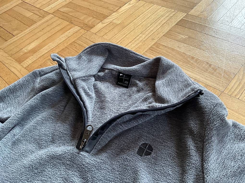 Sous-vêtements: Pulli 146 152 Skiwäsche Pullover Protest – D'occasion à Itingen par cha_mx9v 2