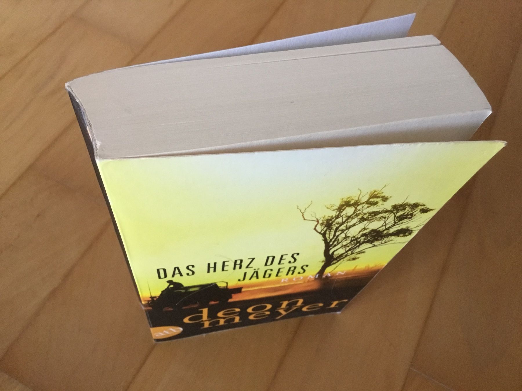 Bücher: Deon Meyer - Das Herz des Jägers – Gebraucht aus Kerzers von Georges3210 2