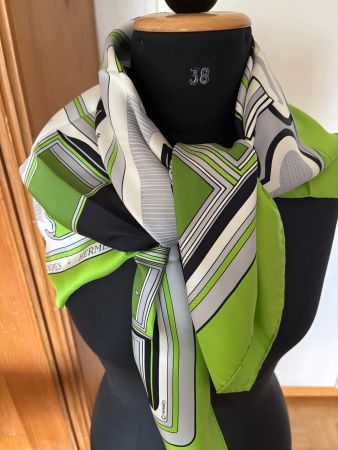 HERMES foulard