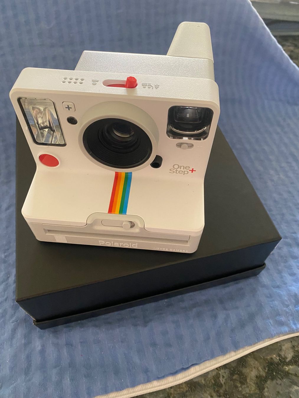Polaroid Kamera: Polaroid OneStep+ Bluetooth i-Type Instant Camera – Neu (gemäss Beschreibung) aus Allenwinden von Obalu 1