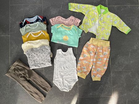 Gr.74 (6-9M) Body Set + Hauskleidung