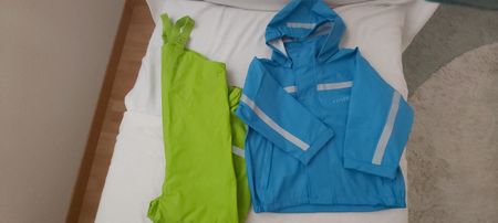 BMS Regenlatzhose und Jacke aus 1. Hand Wassersäule 20000