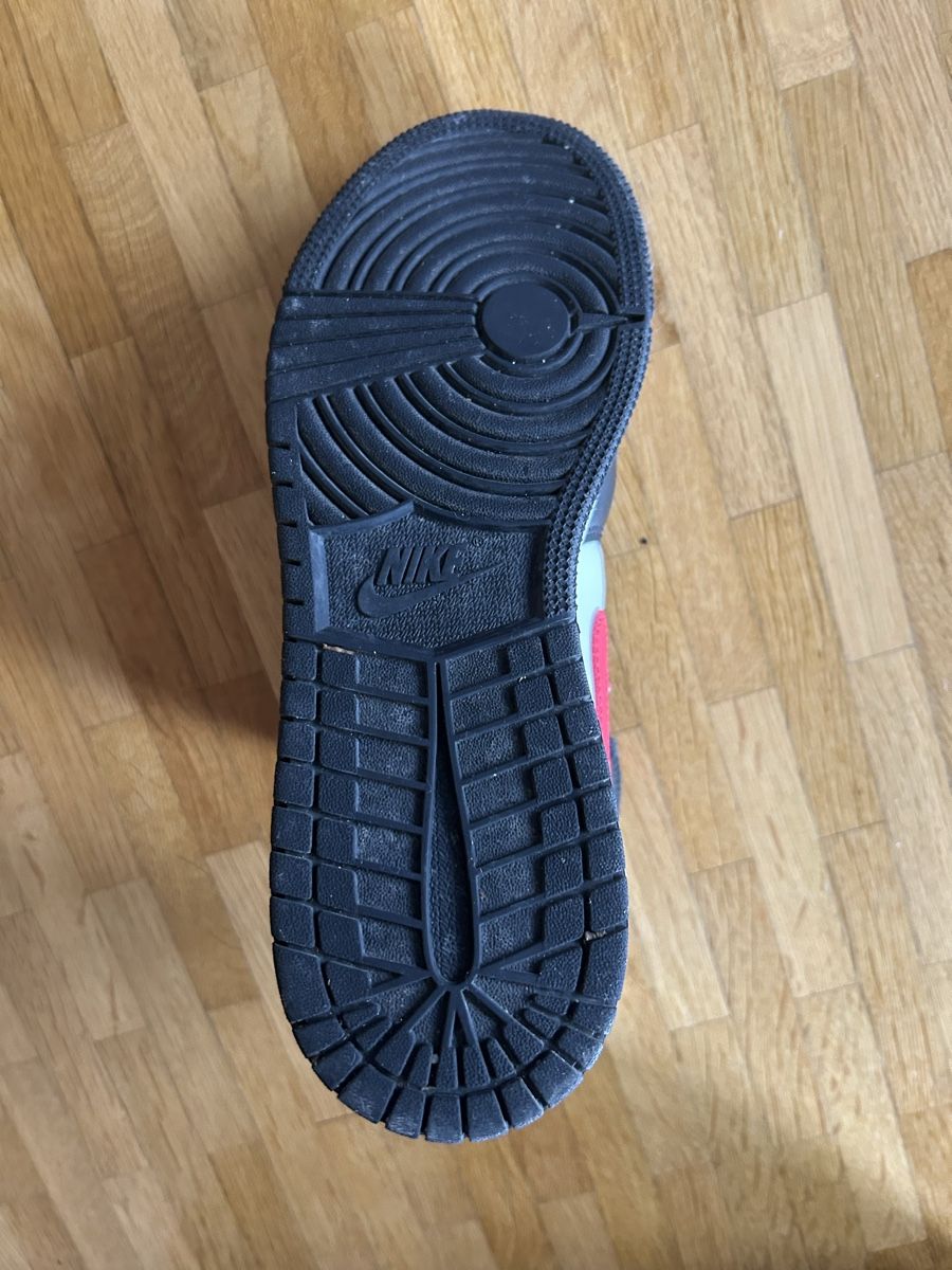 Jordan Chaussures garçon: Jordan 1 Mid SE Schuhe – Neuf (Voir description) à Ittigen par mrv_jjl9 3