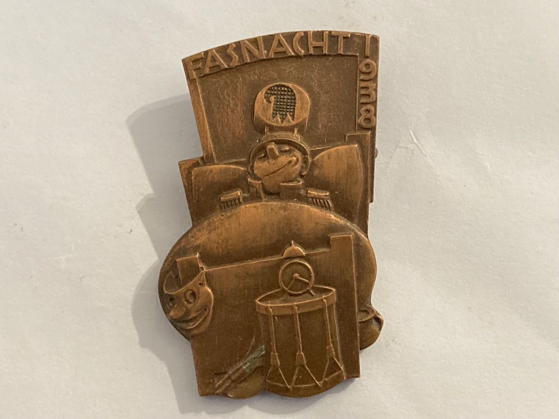 Placchette & Badge: Basler Kupfer-Fasnachtsplakette 1938 – Usato da Riehen venduto da freestyle_buttons