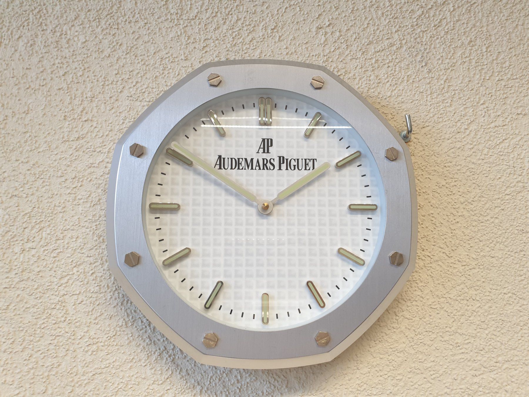 Audemars Piguet Orologi da terra & Orologi da parete: Audemars Piguet Wanduhr – Usato da Neyruz FR venduto da Flyback
