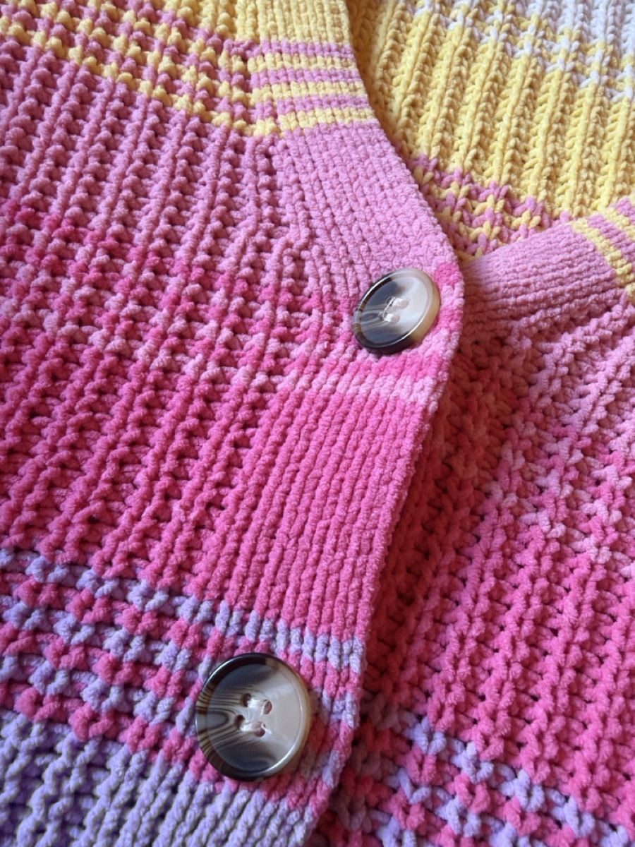 H&M Pullover & Sweatshirts: Strickjacke bunt Gr. 143/ 140 H&M – Neu (gemäss Beschreibung) aus Saanenmöser von ballerinas 1