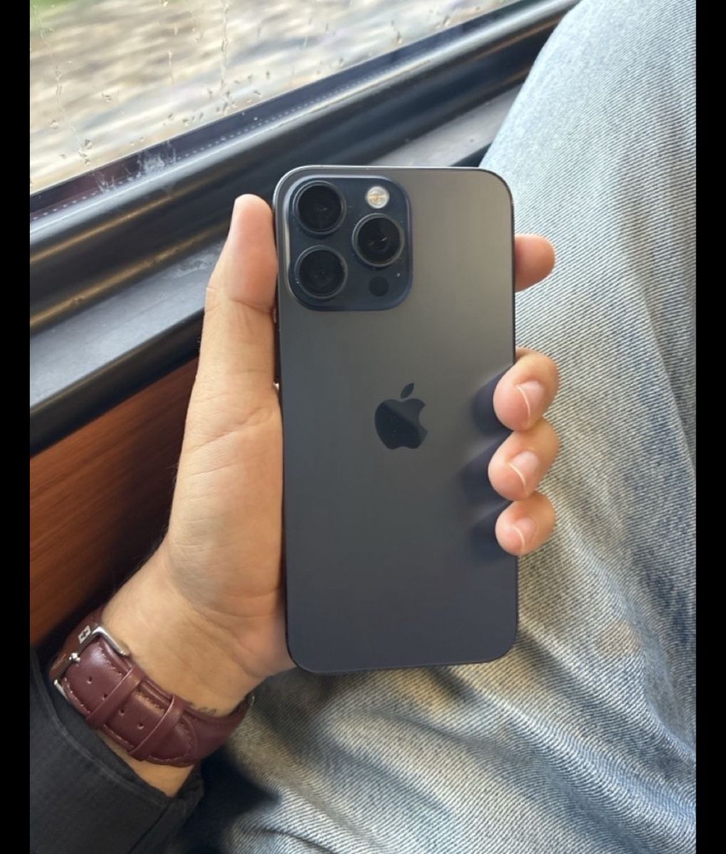 Apple Handys / Smartphones: iphone 15 pro max 256GB – Gebraucht aus Echallens von ali_rbh9