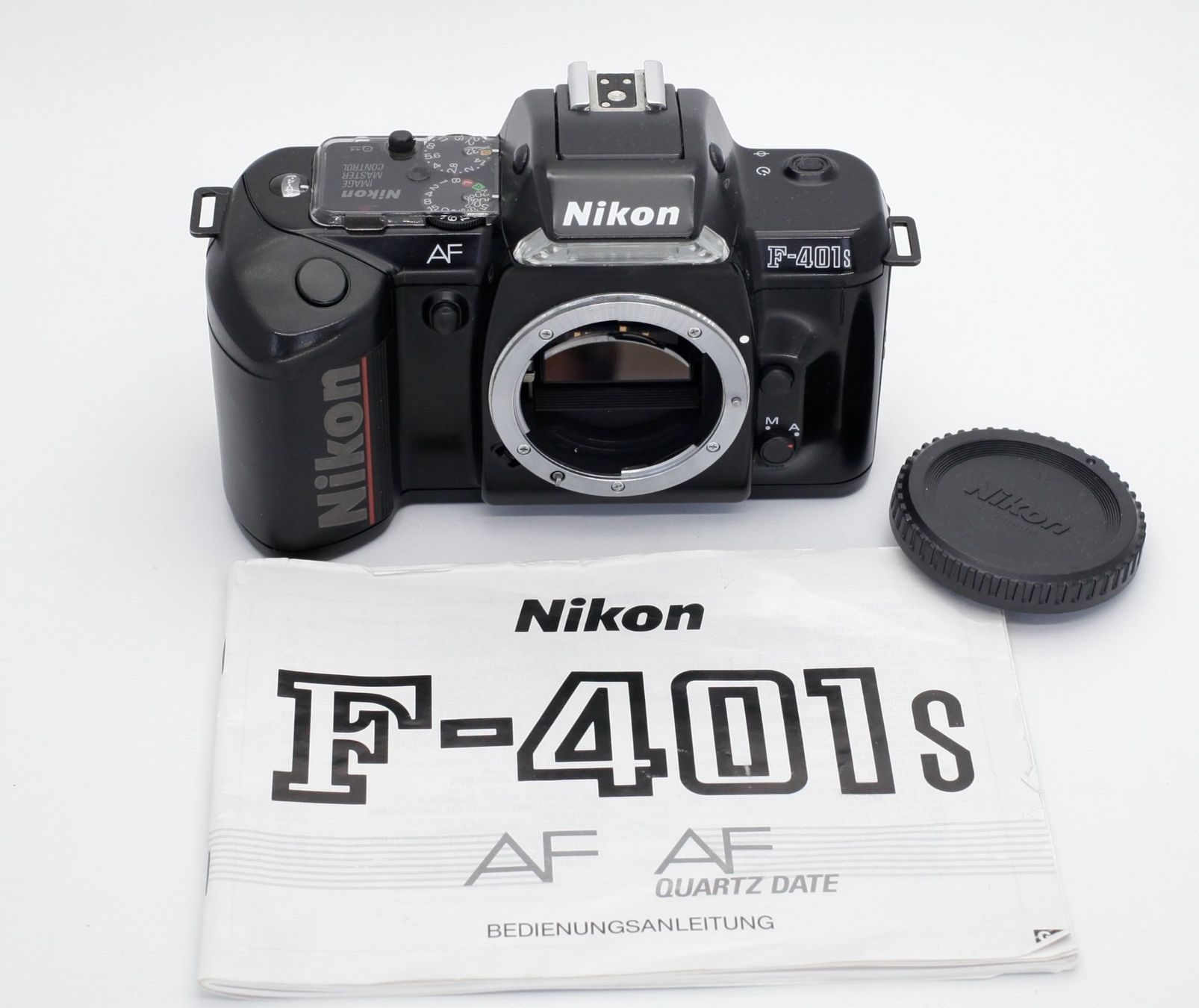 Nikon Appareil photo: Nikon F-401s Body – D'occasion à Birsfelden par Foti-Virus