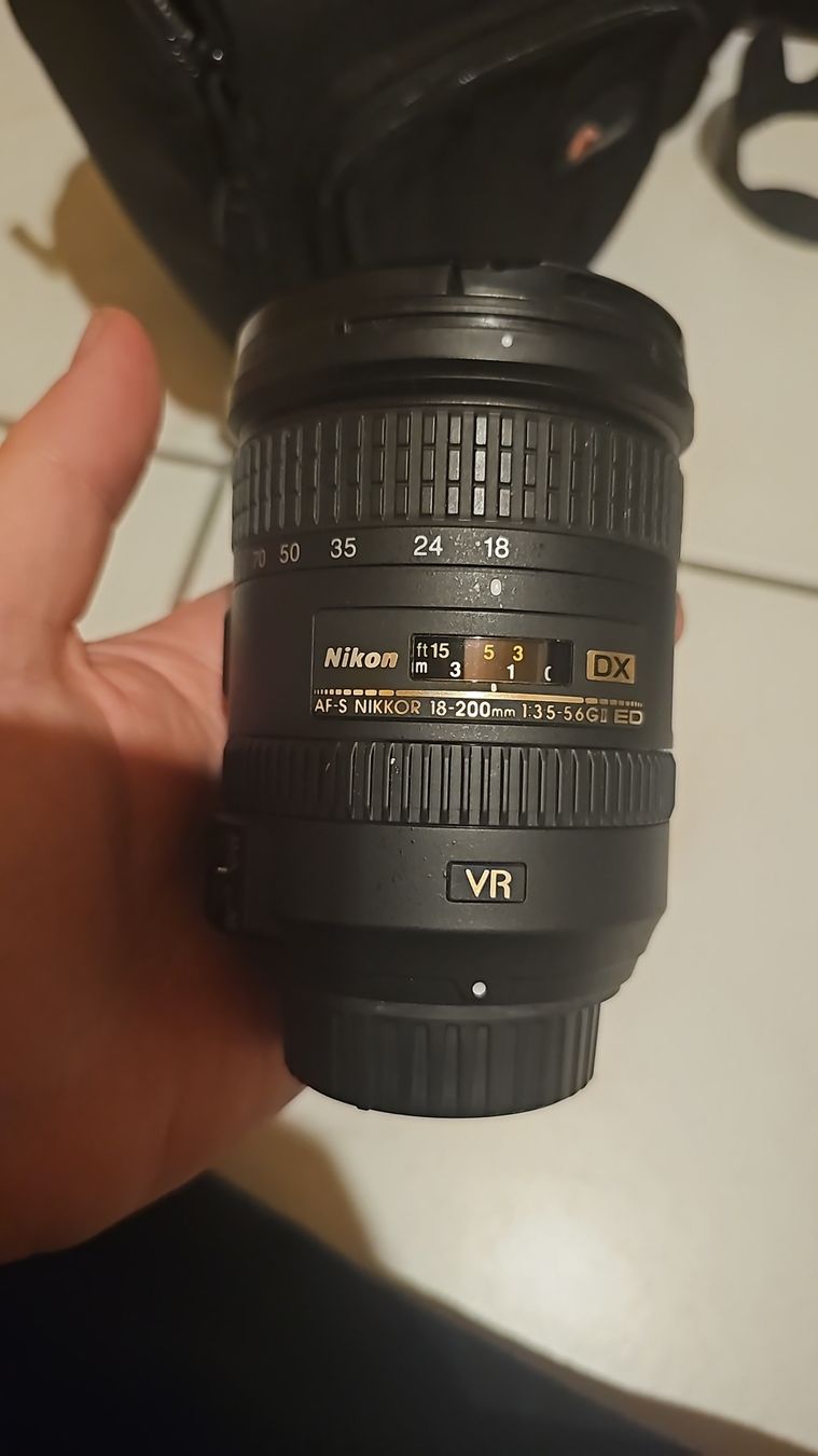 Nikon Fotocamera: Nikon D3200 + Zoom – Usato da Niedergösgen venduto da g.falzetta87 5