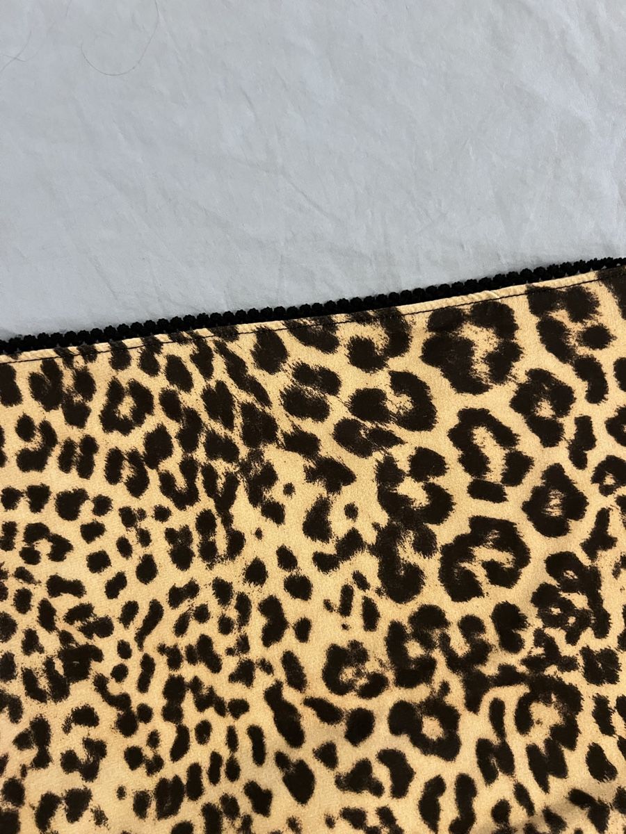 Bershka Vestiti: Bershka Kleid Leo Muster Grösse M – Usato da Zürich venduto da sop_xbd7 3