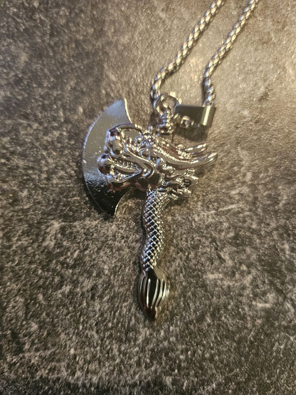 Catenine: collier hache – Nuovo (secondo la descrizione) da Senèdes venduto da hen_fw8b 1