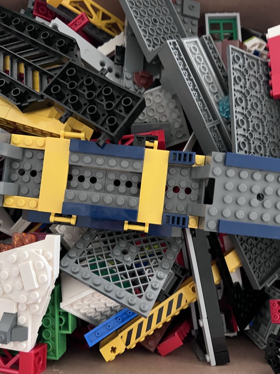 Lego Baukästen: Ca. 3kg Lego Kartonkiste – Gebraucht aus Arbon von K9320 2