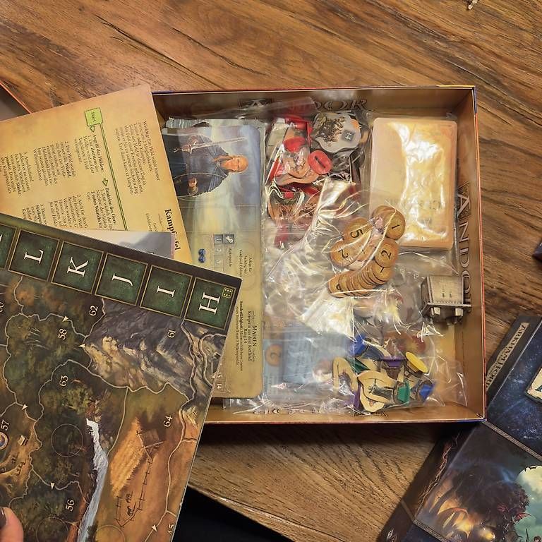 Giochi: 4 Brettspiele  Andor, Arkham Horror, Pentago & Confusion – Usato da Glattpark(Opfikon) venduto da uli_v96q 4