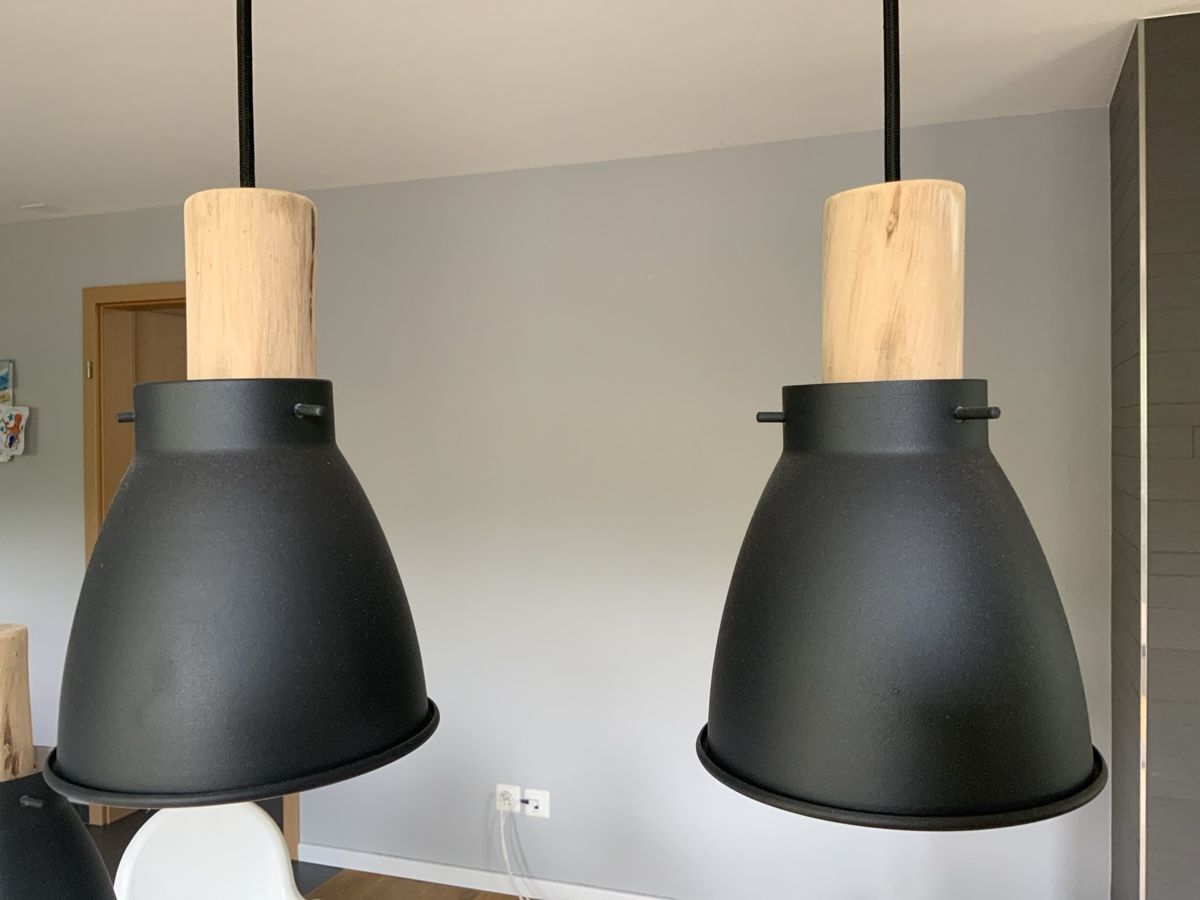Kronleuchter & Deckenlampen: Pendelleuchte mit 4 Leuchten Holz/ Metall – Gebraucht aus Duggingen von firedog144 2