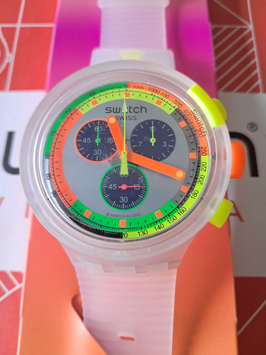 Swatch Orologi: Swatch Neon Jelly Pay! – Nuovo e nell'imballaggio originale da Niederhasli venduto da zvb_fgn2