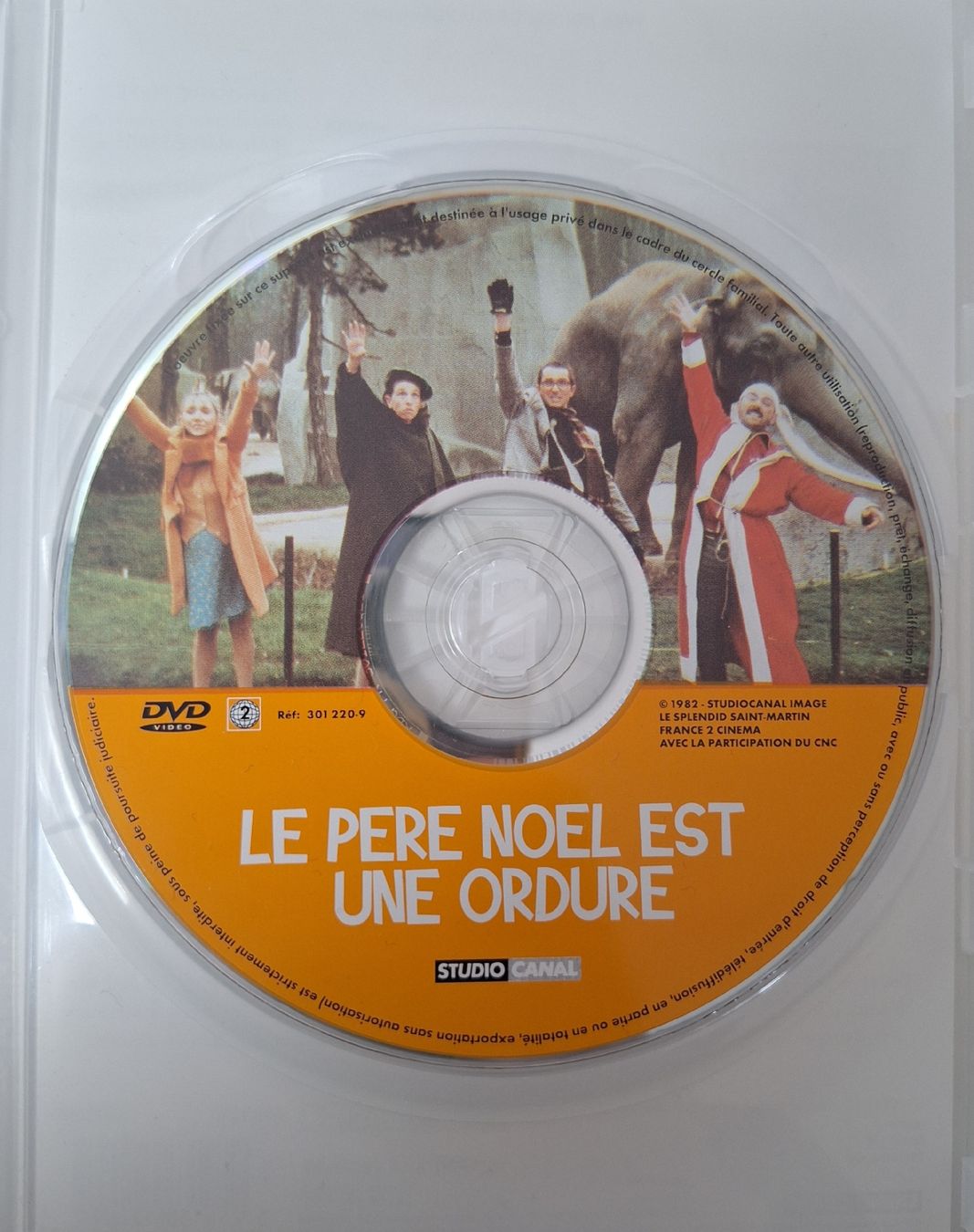 Tutti i DVDs: Le Père Noël est une ordure – Nuovo (secondo la descrizione) da Marly venduto da pau_dn8k 2