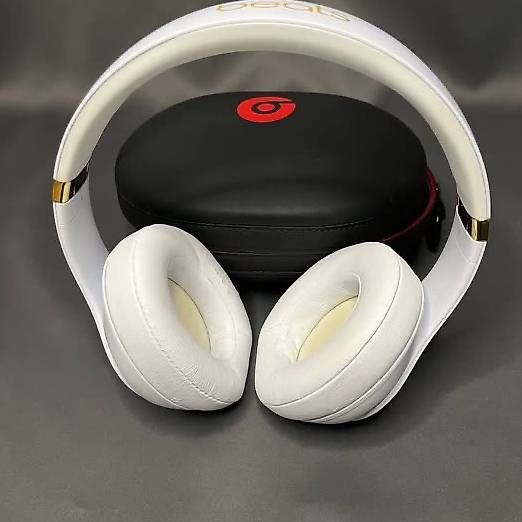 Beats Kopfhörer: Beats Studio3 Wireless Kopfhörer – Gebraucht aus Zürich von ilo_cv8c
