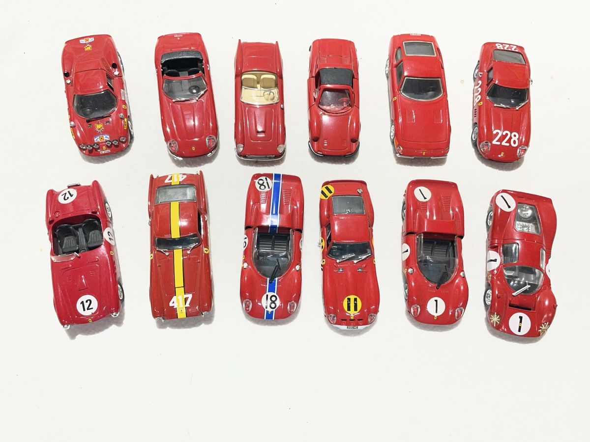 Ferrari Voitures modèles: Ferrari  – D'occasion à Zuerich par HaYvFoRu