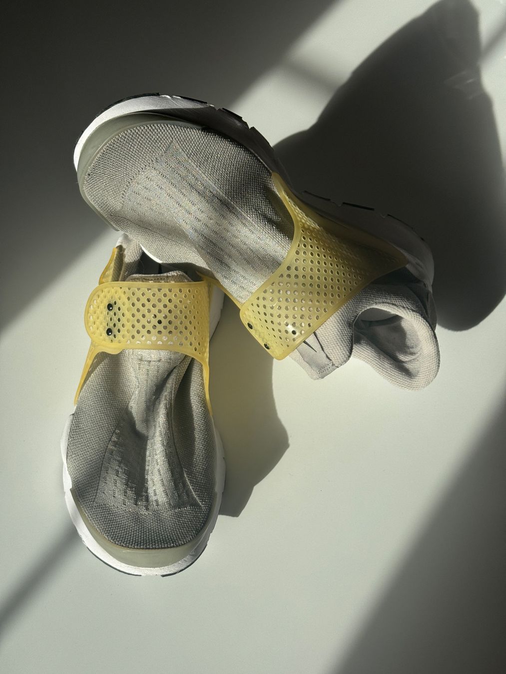 Nike Scarpe da uomo: NIKE SOCK DART EU46 GRAU – Usato da Bern venduto da Gigigian