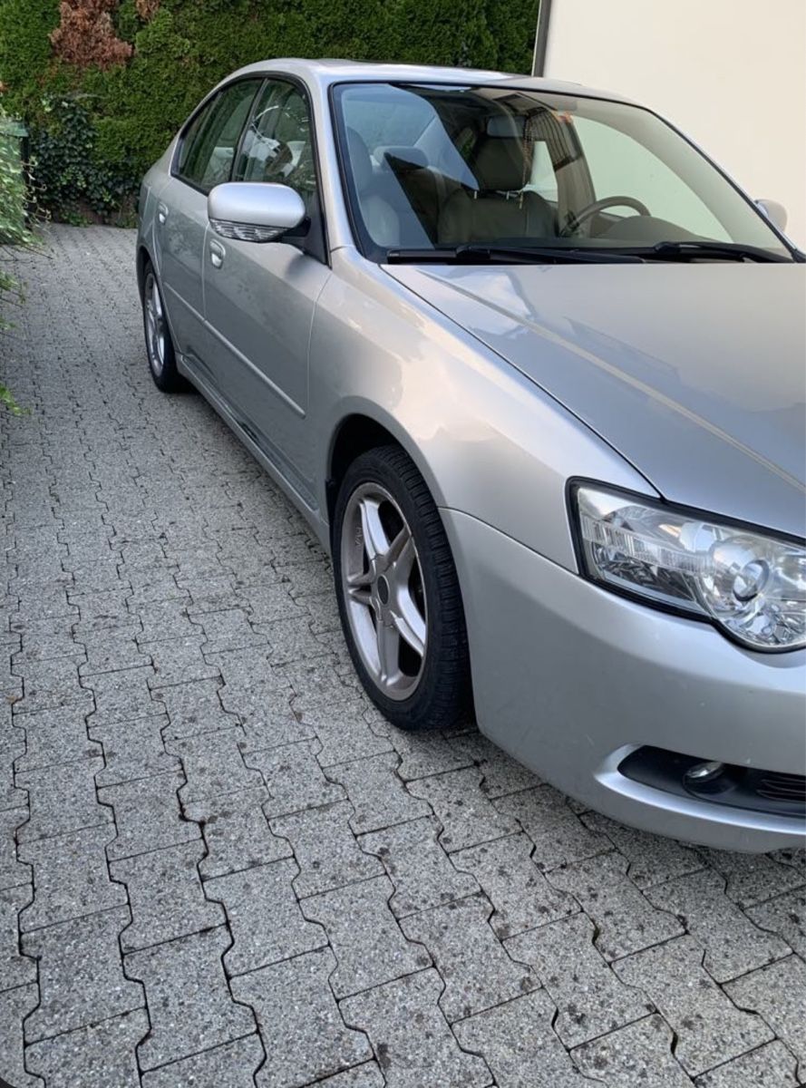 Subaru Automobili: Subaru Legacy AWD 3.0 R – Usato da Abtwil AG venduto da mar_df6p 4