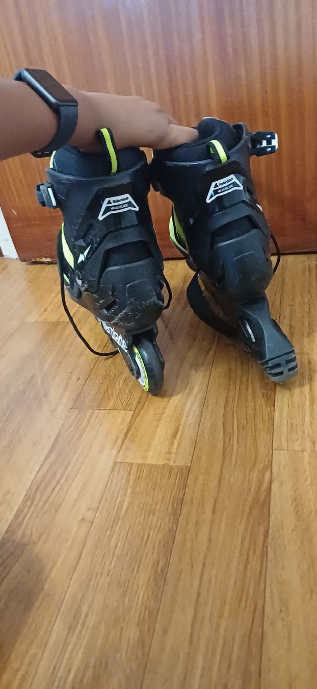 Pattini in linea & Pattini a rotelle: pattini a rotelle con protezioni rollerblade – Usato da Massagno venduto da cri_k8yk 4