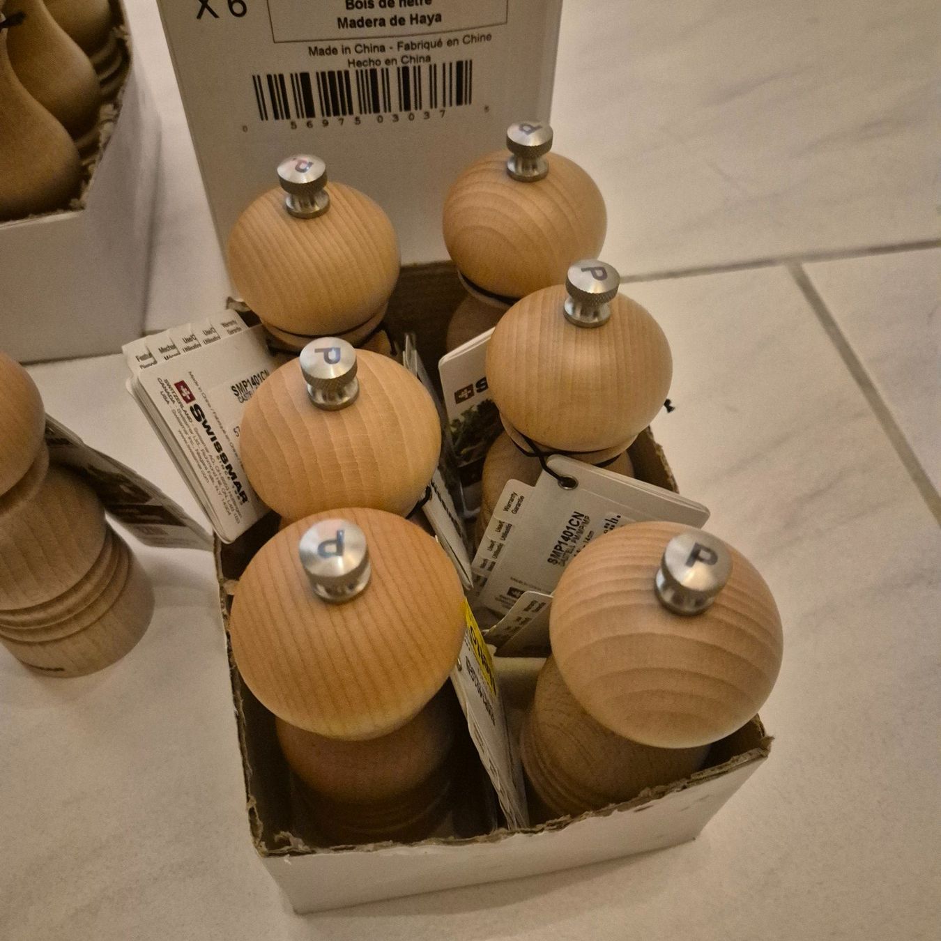 Elettrodomestici da cucina: 20 Teiliges Pfeffermühlenset – Nuovo e nell'imballaggio originale da Arni AG venduto da kurtrmeier 2