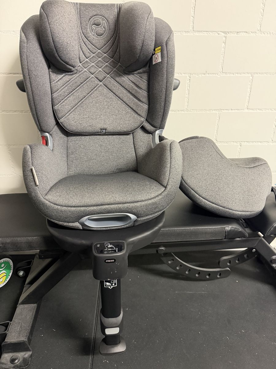 Cybex Seggiolini per auto: Kindersitz Cybex Anoris T i-size – Usato da Birmenstorf AG venduto da PatrickM85 4