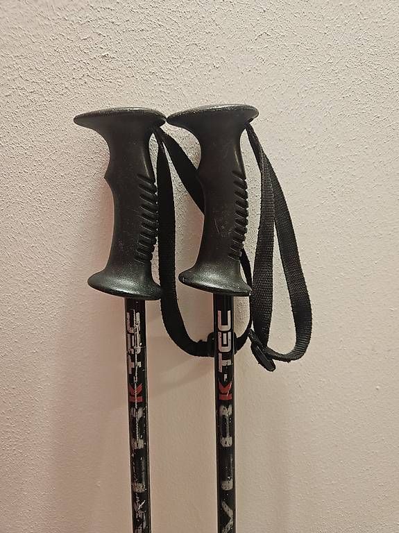 Skistöcke: Bâtons de ski  K-TEC 100 cm – Gebraucht aus Monthey von darkmine 1