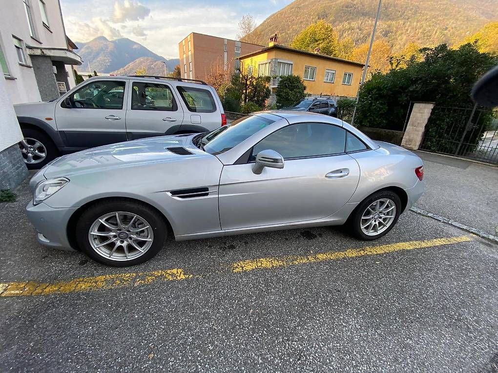 Autos: Vendo Mercedes SLK 200 – Gebraucht aus Ascona von mdu_2srn