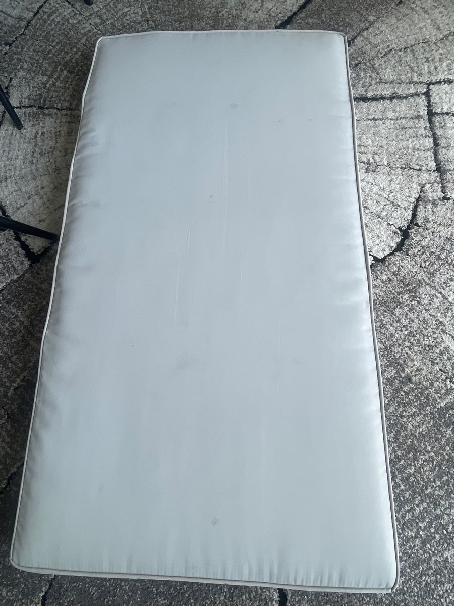 Coop Liegen & Liegestühle: Lounge für kleine Terrasse oder Balkon – Gebraucht aus Grüningen von EmSe1117 1